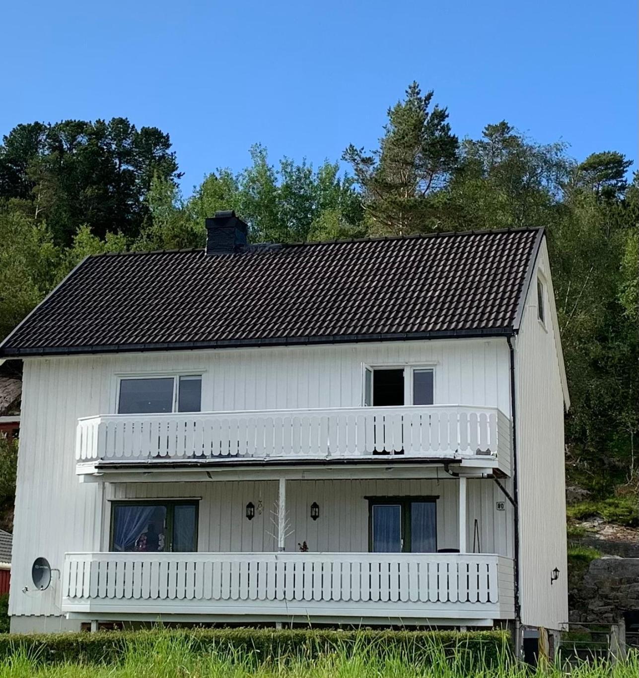 Wake Up To A Beautiful View And Smell Of The Sea Apartment Kristiansund Exterior photo